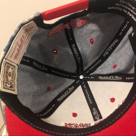 🏀👖Chicago Bulls Denim Acid Wash B2B Champs Hat - Picture 4 of 5